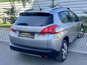 Peugeot 2008 - 2016, 139.000 km, 110 CP, Gri — miniatura 5