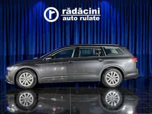 Volkswagen Passat Automată 150 HP Diesel — miniatura 6