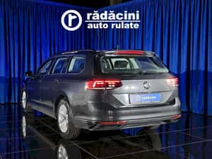 Volkswagen Passat Automată 150 HP Diesel — miniatura 7