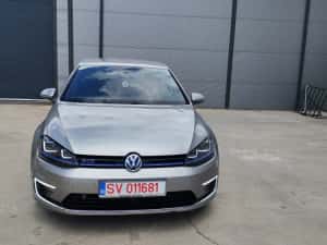 VW Golf 7 GTE Plug-in Hybrid — miniatura 2