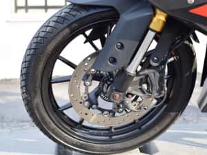 YAMAHA YZF R125 ABS Imp. Germania! ( 16 ani A1 CBR YZF Duke CBF ) — miniatura 10