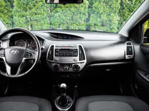 ~Hyundai i20~An 2015~1.2 Benzină~Km 143000~ Euro 5 — miniatura 6