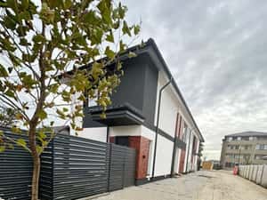 Vanzare Apartament 2 camere+curte 60mp si 2 locuri de parcare — miniatura 3