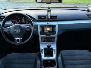 Vw passat CC 2.0 tdi — miniatura 8