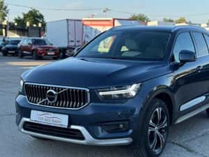 Volvo XC40 Hibrid SUV Second-Hand 2020 — miniatura 2