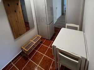 Apartament 2 camere Dambovita 42 mp Mobilat si utilat Aer Conditionat — miniatura 5