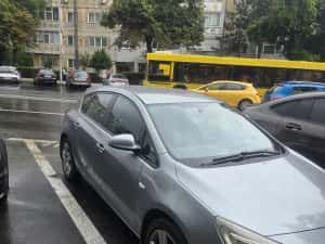 Opel astra J  ,1.4 benzina aspirat,unic proprietar — miniatura 8