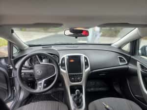 Opel astra J  ,1.4 benzina aspirat,unic proprietar — miniatura 10