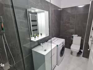 Garsoniera de inchiriat - 47 mp cu loc de parcare — miniatura 6