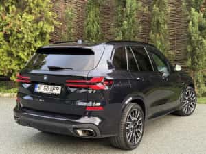 BMW X5 M PAKET PRO 2025 Individual Garanție 5-ANI Grila iluminata Suspensie Lift 45.000Km  Primul Propietar — miniatura 4