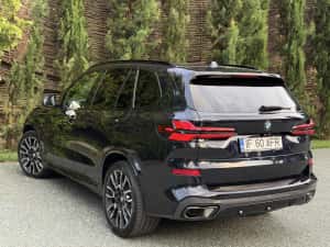 BMW X5 M PAKET PRO 2025 Individual Garanție 5-ANI Grila iluminata Suspensie Lift 45.000Km  Primul Propietar — miniatura 5