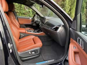 BMW X5 M PAKET PRO 2025 Individual Garanție 5-ANI Grila iluminata Suspensie Lift 45.000Km  Primul Propietar — miniatura 7