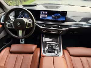 BMW X5 M PAKET PRO 2025 Individual Garanție 5-ANI Grila iluminata Suspensie Lift 45.000Km  Primul Propietar — miniatura 9