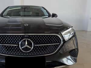Mercedes-Benz E 300 e 4MATIC Avantgarde Automată 204 HP Hibrid (B/E) — miniatura 3