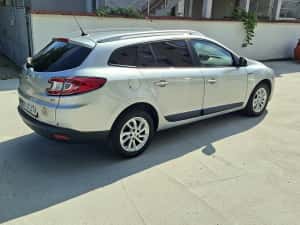 Renault Megane 3,2015  1.5 DCi,110 CP ,Full,Unic Proprietar impecabila — miniatura 4