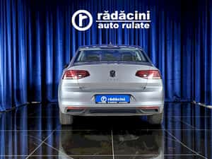 Volkswagen Passat 2022, 90.332 km, Gri — miniatura 5