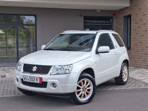 Suzuki Grand Vitara 4x4 Model Black White — miniatura 2
