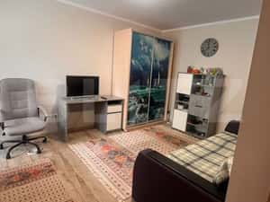 Apartament 2 camere, decomandat, etaj 1, zona Catedralei — miniatura 3