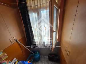 Vand apartament 2 camere cam. Semidecomandat, 47 mp Etaj 4 Nord-vest — miniatura 5