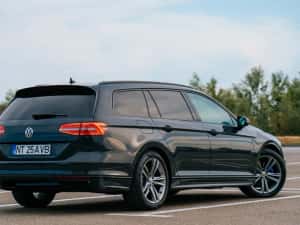 Passat B8 R line Dsg 2018 Highline 2.0 — miniatura 4