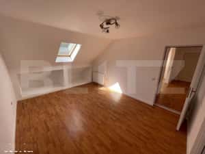 Apartament 2 dormitoare, 83 mp, zona Podul Jelnei — miniatura 1