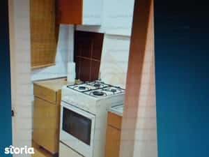 Eroii Revolutiri fix piata Progresu garsonieră cu balcon și lift, — miniatura 4