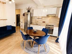 Apartament 3 camere decomandat, 2 băi, parcare proprie  Șelimbăr — miniatura 4