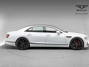 Bentley Flying Spur 635 cp, automată, second-hand — miniatura 3