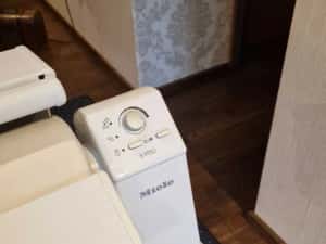 OFERTA calandru Miele cu abur — miniatura 3
