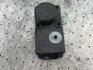 Pompa vacuum inchidere Volkswagen VW Golf 1993 1.8 MT (90 hp) — miniatura 8