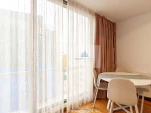 Herastrau-Satul Francez, parcare, dressing — miniatura 1