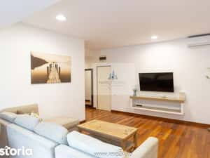 Herastrau-Satul Francez, parcare, dressing — miniatura 4