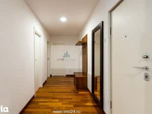 Herastrau-Satul Francez, parcare, dressing — miniatura 6