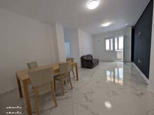 340 EURO! Apartament 3 camere, recent renovat, loc de parcare inclus — miniatura 3
