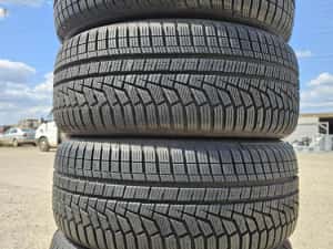 Vând 4 anvelope iarna 225/50/17 225/50r17 HANKOOK — miniatura 6