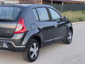 Dacia Sandero Laureate 1.5 dci an 2010 172000km import Germania model export — miniatura 3