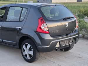 Dacia Sandero Laureate 1.5 dci an 2010 172000km import Germania model export — miniatura 4