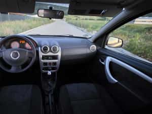 Dacia Sandero Laureate 1.5 dci an 2010 172000km import Germania model export — miniatura 7