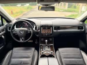 Volkswagen touareg impecabil — miniatura 8