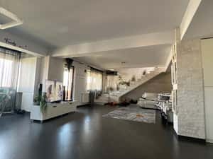 OPORTUNITATE DE INVESTIȚIE: Apartament 156 mp mobilat - gata de mutare — miniatura 6