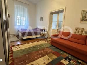 Apartament 86 mpu investitie sigura cu pivnita zona Ultracentrala — miniatura 4