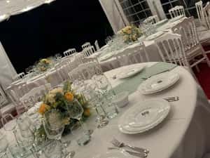 Corturi de inchiriat complete evenimente/mese/scaune/vesela — miniatura 8