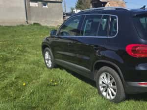 Vând VW Tiguan 2.0 tdi 177 cp euro 5 Automată — miniatura 4