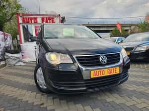 Vw Touran 1.9 tdi 2009 cu 7 locuri — miniatura 1
