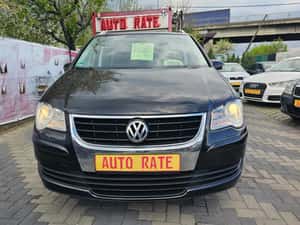 Vw Touran 1.9 tdi 2009 cu 7 locuri — miniatura 2