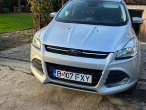 Ford Kuga 2.0 TDCi 150 CP • 4X4• Titanium • 2016 Proprietar — miniatura 3