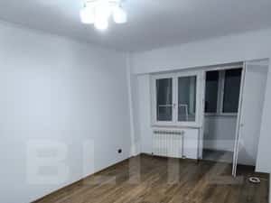 Apartament cu 2 camere, 60 mp, total renovat, decomandat, zona Orizont — miniatura 2