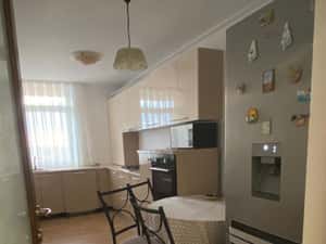 Apartament 3 camere de închiriat – Zona Nufărul, Prima Sova. — miniatura 3