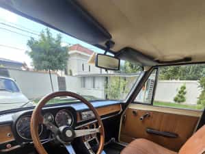 Alfa Romeo Giulia Super 1300 - An 1975 masina de Epoca –  de c — miniatura 4