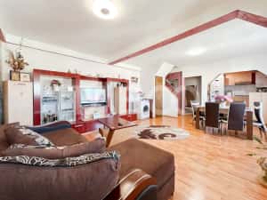 Mansarda de vanzare cu mutare imediata 85 mpu Zona Mihai Viteazul — miniatura 2